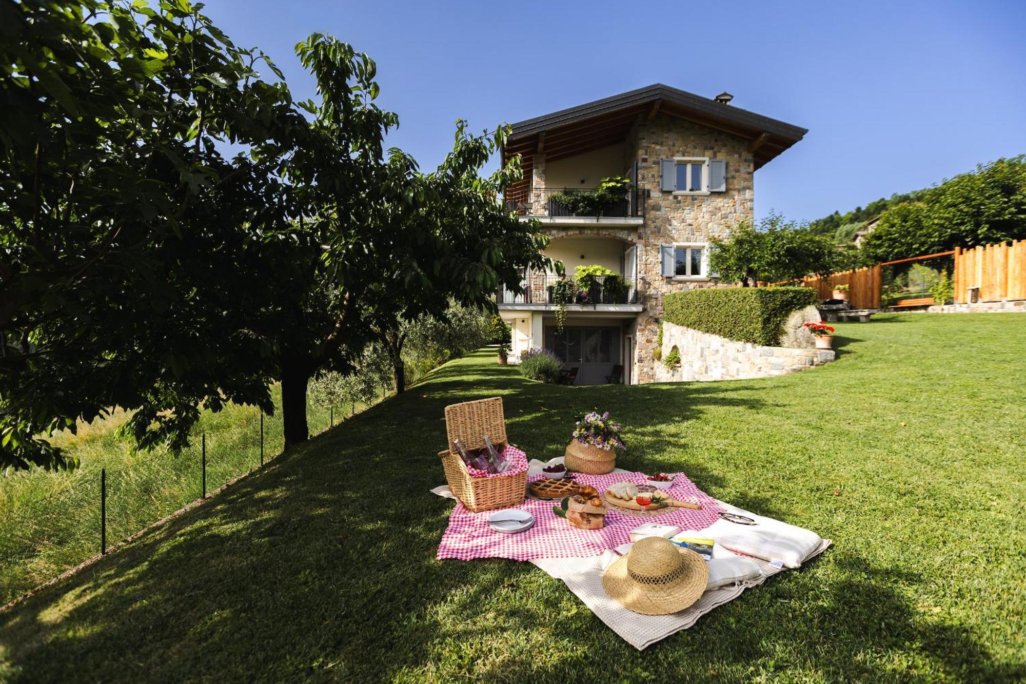 Mos Country House Tremosine Exterior photo